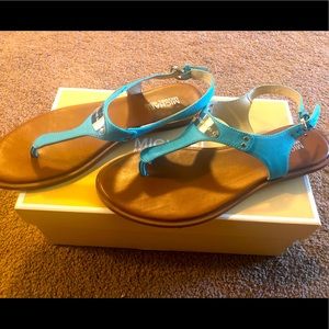 💙 Michael Kors Sandals 💙